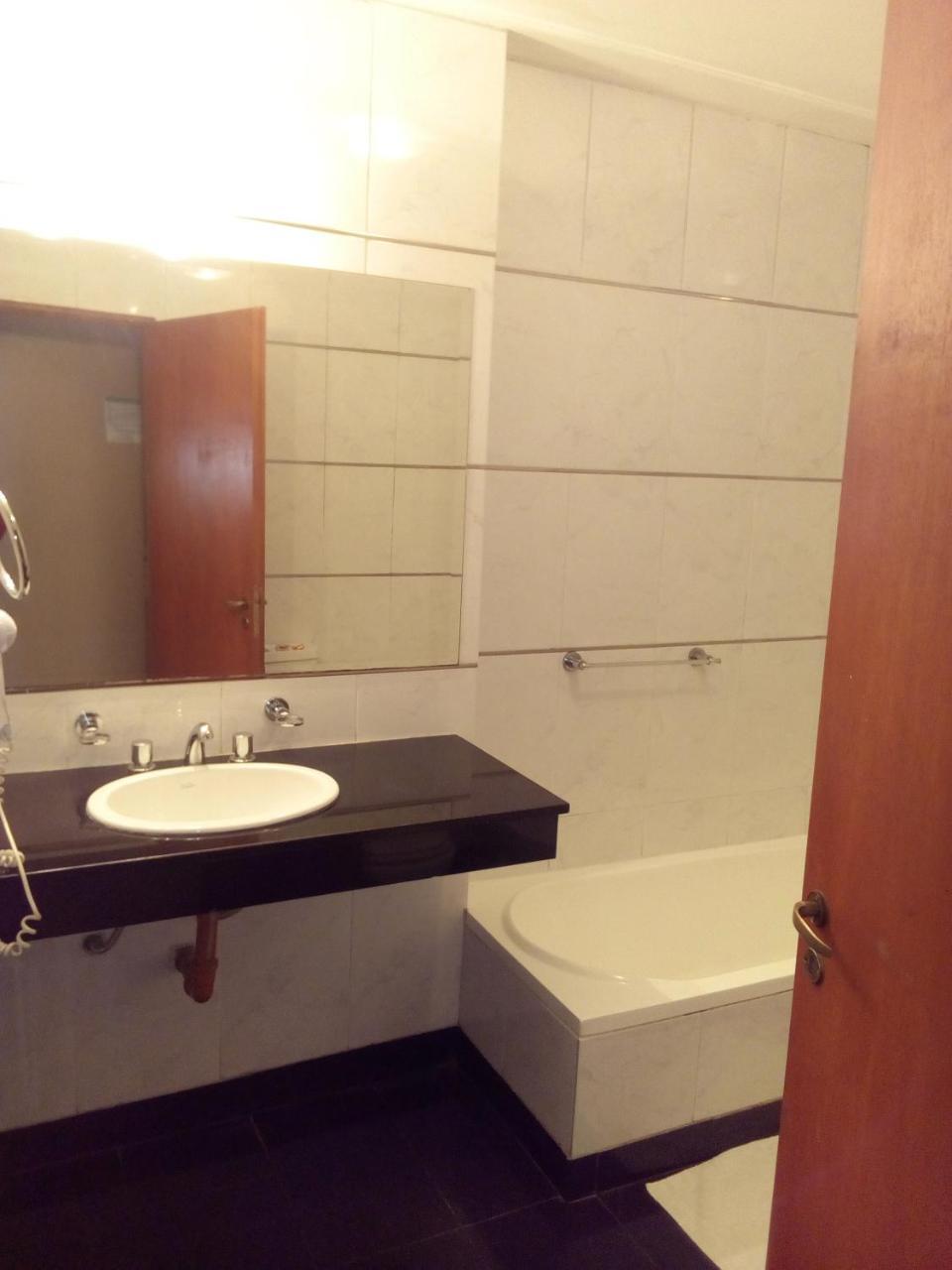 Hotel Le Park San Miguel de Tucumán Zewnętrze zdjęcie